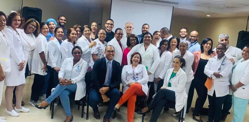Imparten taller de Farmacovigilancia en el Hospital Materno Infantil San Lorenzo de Los Mina