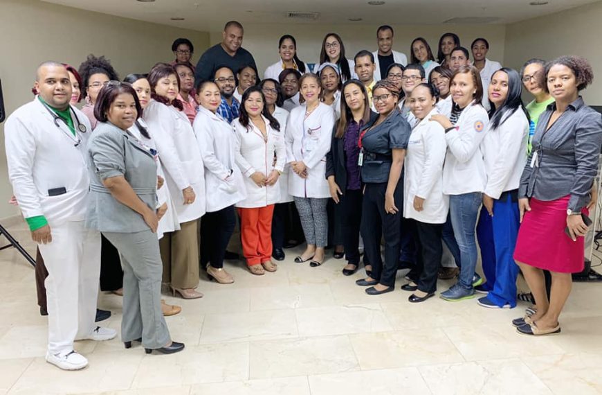 Capacitan personal de salud del Hospital Materno Infantil San Lorenzo de Los Mina en abordaje de Violencia de Género y Delitos Sexuales