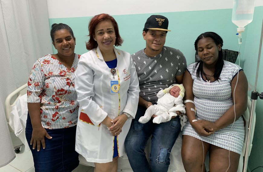 Hospital Materno Infantil San Lorenzo de Los Mina registra primer bebé del año 2020