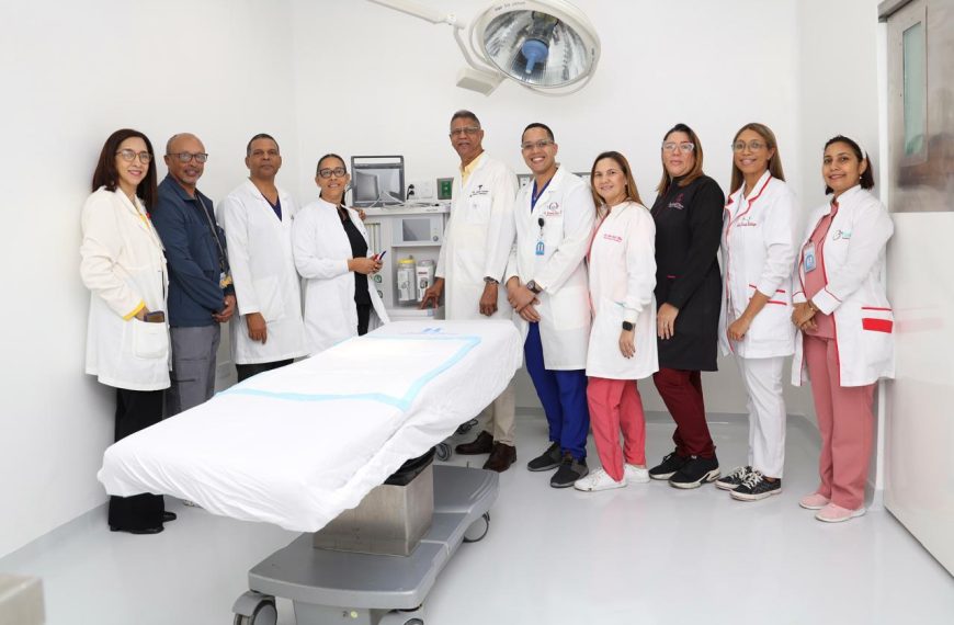 Hospital Materno Infantil San Lorenzo de Los Mina inaugura un nuevo Quirófano de última generación