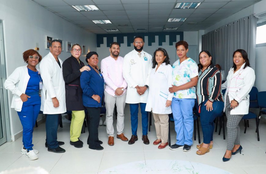 Hospital Materno Infantil San Lorenzo de Los Mina imparte taller a personal médico sobre cómo llenar de manera adecuada el Certificado de Defunción